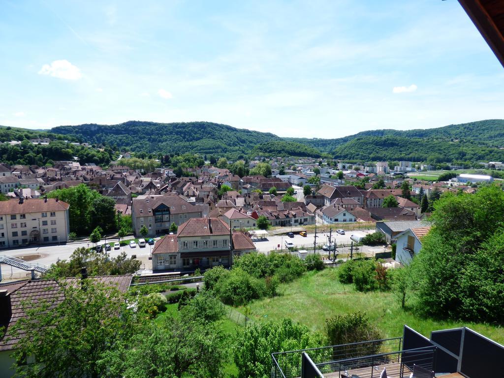 Bed and Breakfast La Colline Aux Yeux Doubs Бом-ле-Дам Экстерьер фото