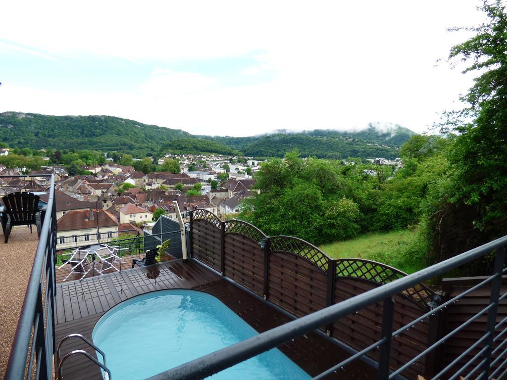 Bed and Breakfast La Colline Aux Yeux Doubs Бом-ле-Дам Экстерьер фото